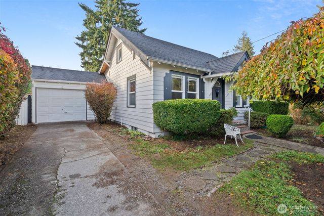 2323 Olympia Avenue NE, Olympia, WA 98506
