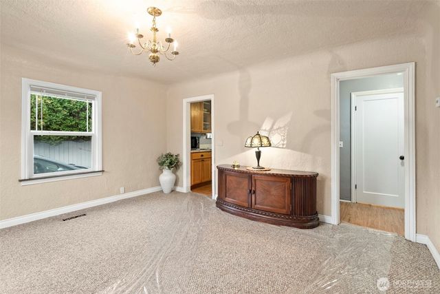 2323 Olympia Avenue NE, Olympia, WA 98506