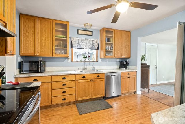 2323 Olympia Avenue NE, Olympia, WA 98506