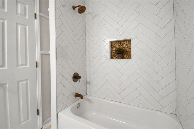 3288 TARRAGON Drive, Decatur, GA 30034
