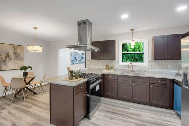 3288 TARRAGON Drive, Decatur, GA 30034