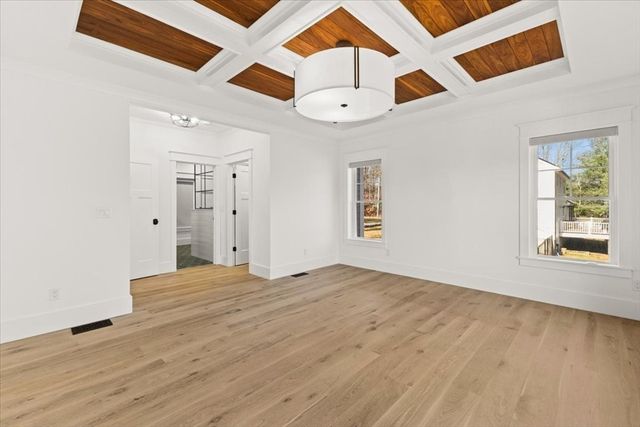 10 Westbury Rd, Brockton, MA 02301