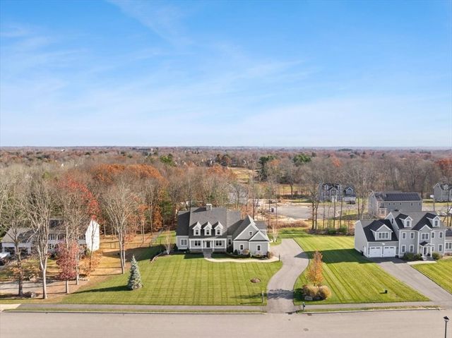 10 Westbury Rd, Brockton, MA 02301