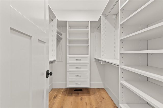 10 Westbury Rd, Brockton, MA 02301