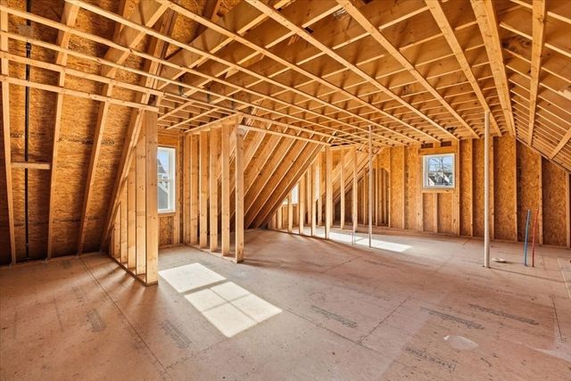 10 Westbury Rd, Brockton, MA 02301