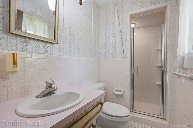 10646 Kenicott Trail, Brighton Township, MI 48114