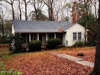 4535 Meadowridge Drive, Jackson, MS 39206