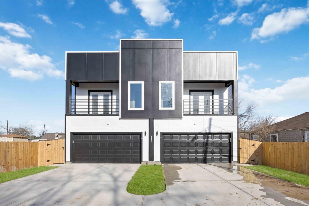 7815 Ethel Street A-B, Houston, TX 77028