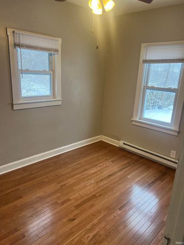 1711 S Burlington Drive, Muncie, IN 47302