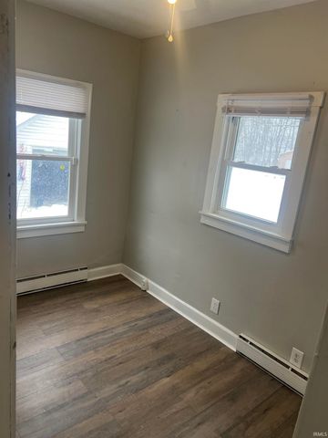 1711 S Burlington Drive, Muncie, IN 47302