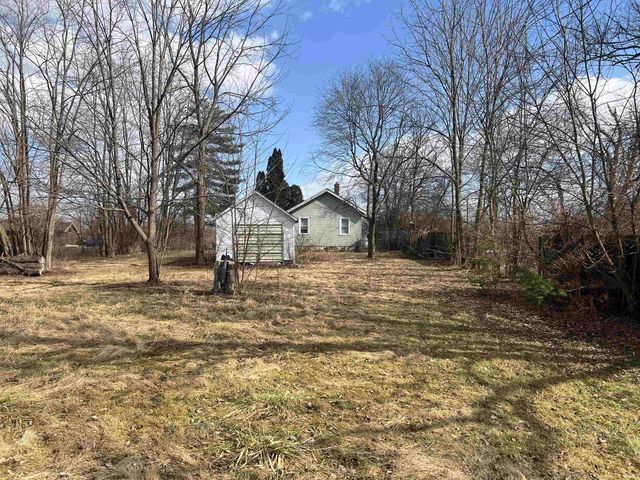 1711 S Burlington Drive, Muncie, IN 47302