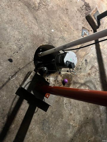 1711 S Burlington Drive, Muncie, IN 47302