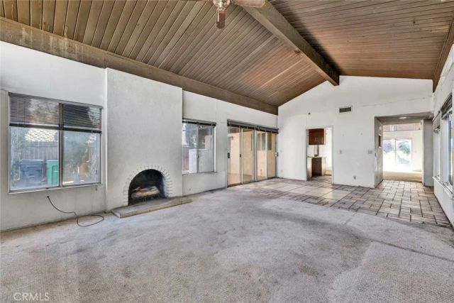 19322 Saylor Terrace, North Tustin, CA 92705