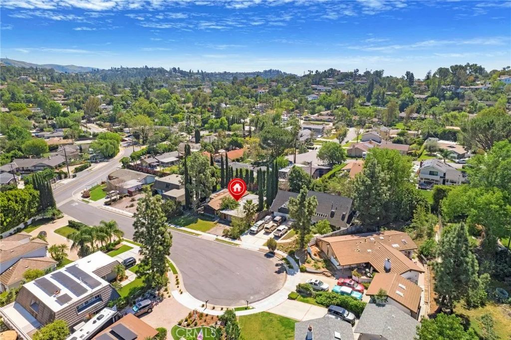 19322 Saylor Terrace, North Tustin, CA 92705