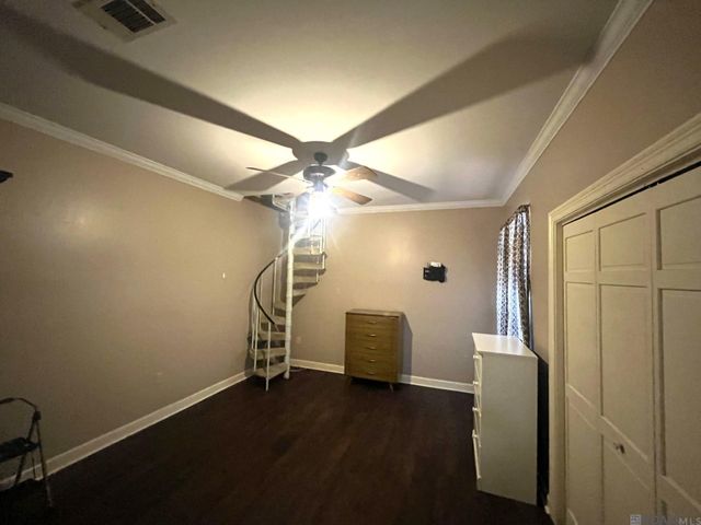 220 Mcgehee Dr, Baton Rouge, LA 70815