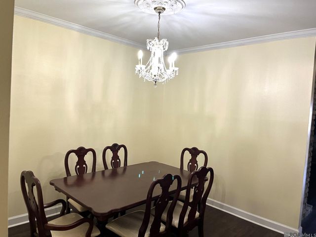 220 Mcgehee Dr, Baton Rouge, LA 70815