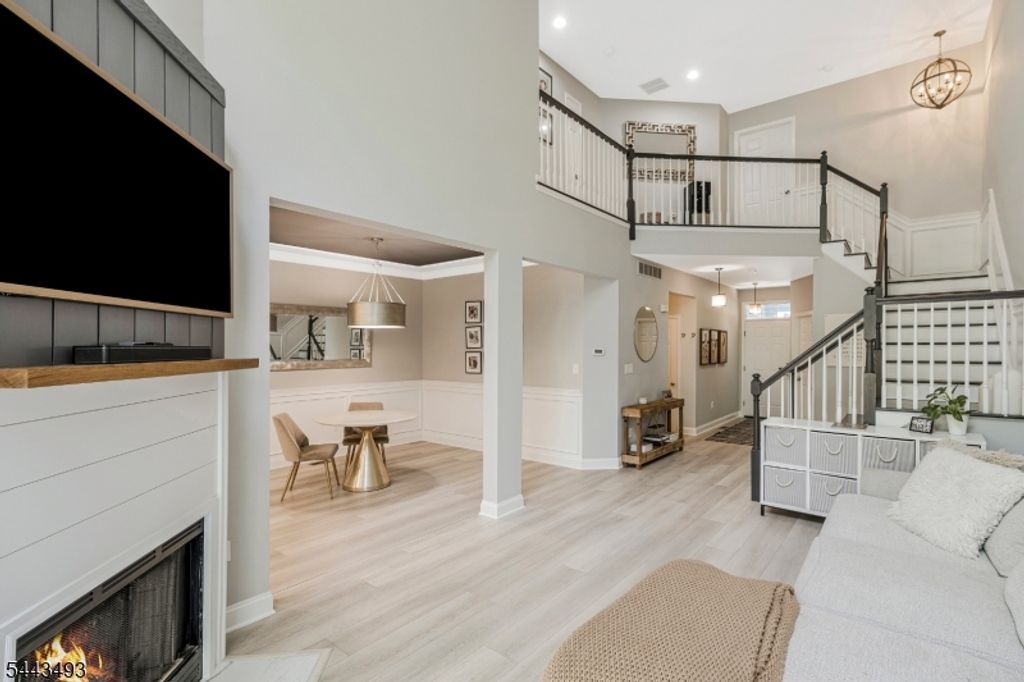 120 Loft Dr, Bridgewater Twp., NJ 08836 — photo 2