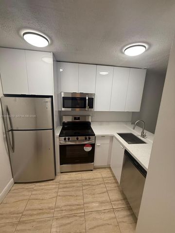 496 NW 165th St Rd D-210, Miami, FL 33169