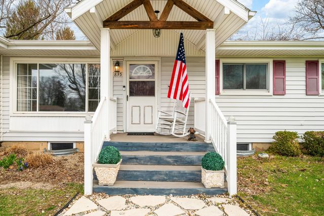 835 Ansley Drive, St. Joseph, MI 49085