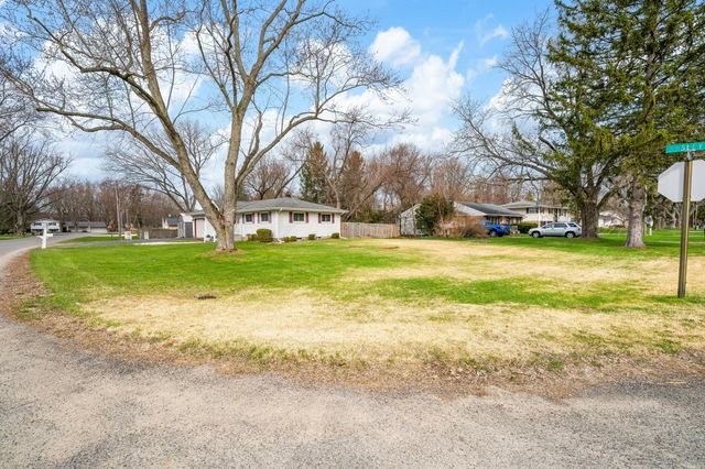 835 Ansley Drive, St. Joseph, MI 49085