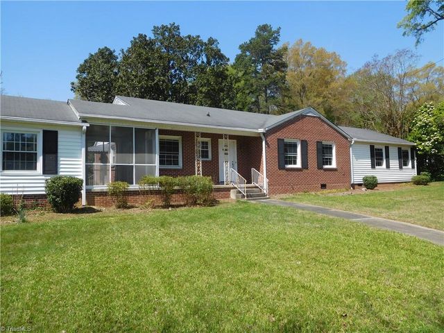 2825 Windsor Road, Winston-salem, NC 27104