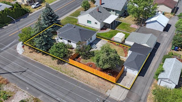 4204 N Monroe Rd, Spokane, WA 99205