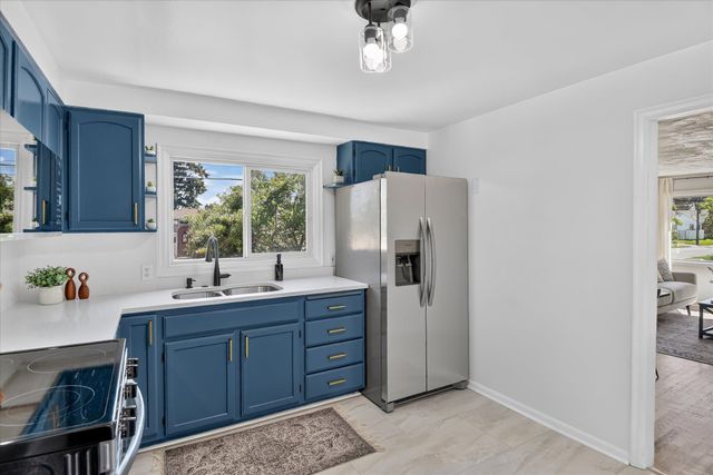 4204 N Monroe Rd, Spokane, WA 99205