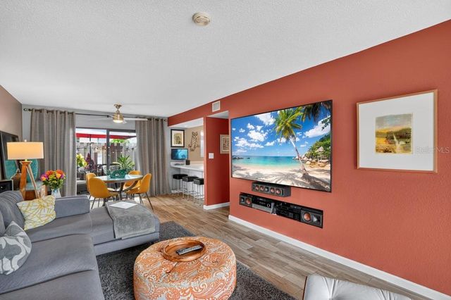4001 BENEVA ROAD 310, Sarasota, FL 34233