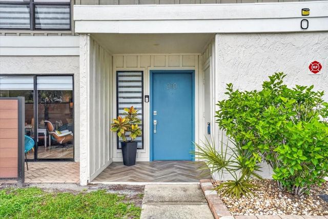 4001 BENEVA ROAD 310, Sarasota, FL 34233