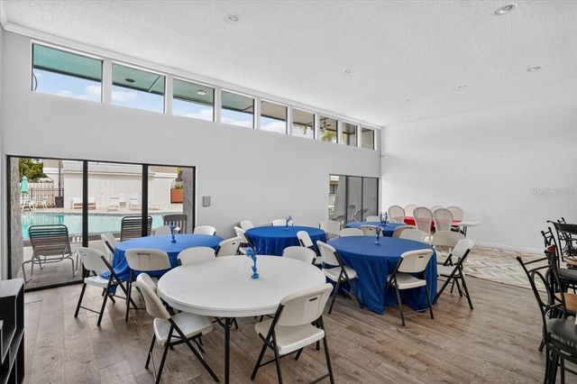4001 BENEVA ROAD 310, Sarasota, FL 34233