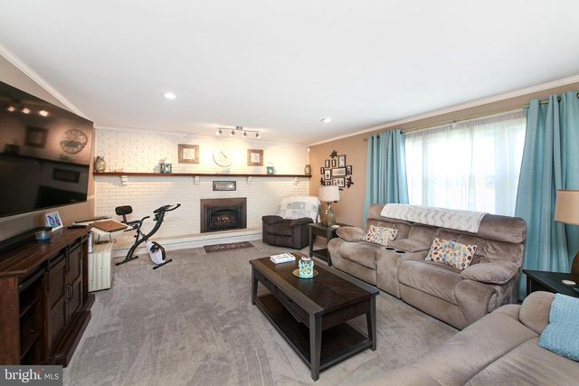 509 EHRET RD, Fairless Hills, PA 19030