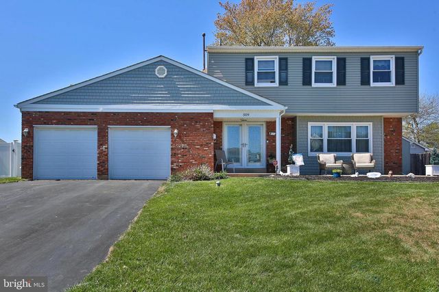 509 EHRET RD, Fairless Hills, PA 19030