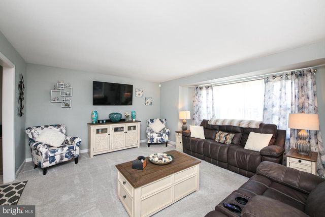 509 EHRET RD, Fairless Hills, PA 19030