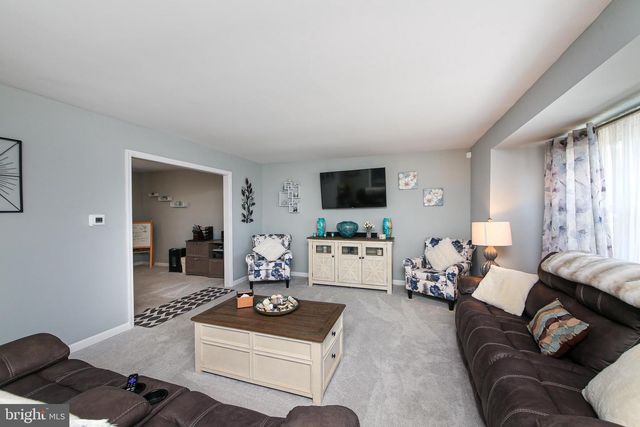 509 EHRET RD, Fairless Hills, PA 19030