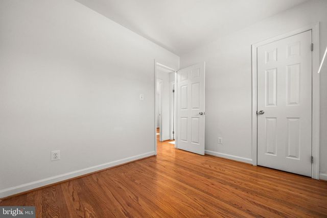 8100 OXON HILL RD, Fort Washington, MD 20744