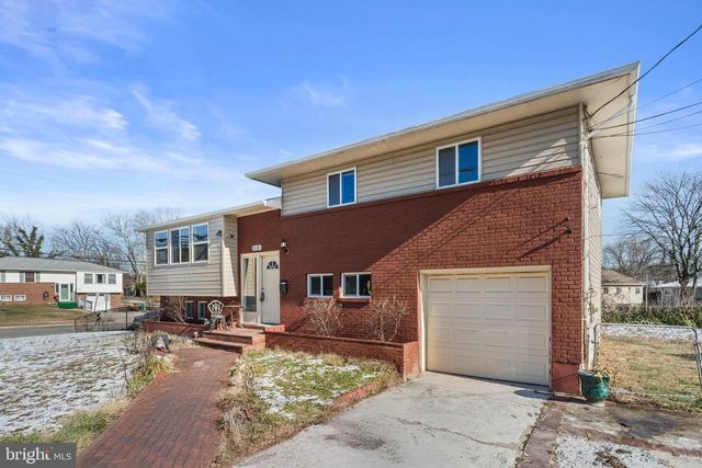 8100 OXON HILL RD, Fort Washington, MD 20744