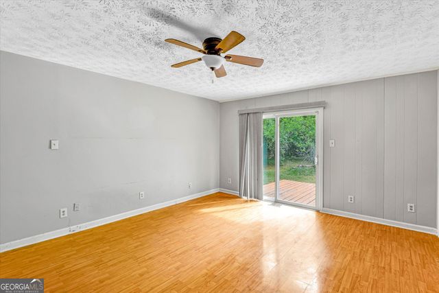 6174 Lower Dixie Lake Road, Union City, GA 30291