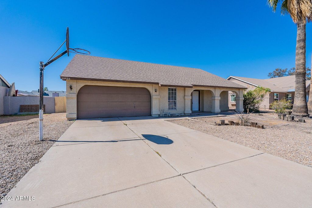 11926 N 78TH Drive, Peoria, AZ 85345