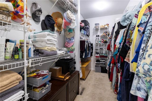 4756 SW Leafwing Drive, Lee's Summit, MO 64082