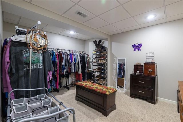 4756 SW Leafwing Drive, Lee's Summit, MO 64082