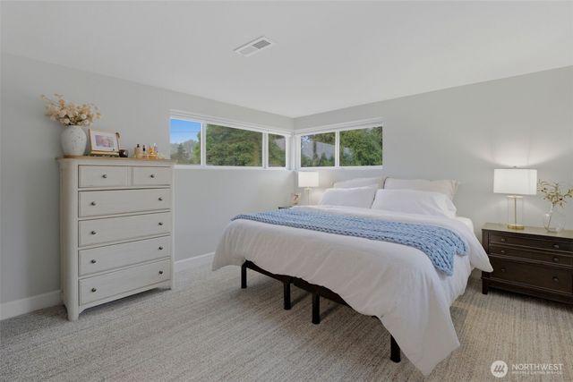 24303 59th Avenue W, Mountlake Terrace, WA 98043