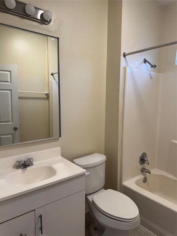 315 Branard Street 3, Houston, TX 77006