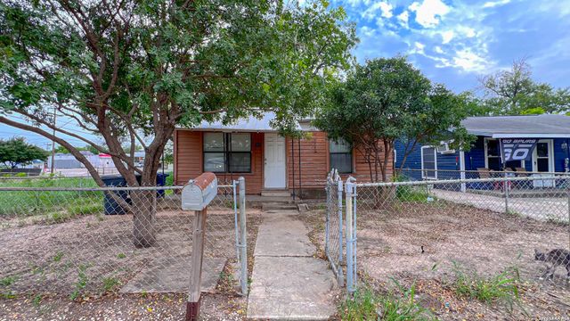 2906 El Paso, San Antonio, TX 78207