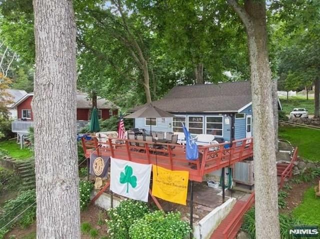 137 Lakeview Avenue, Ringwood, NJ 07456
