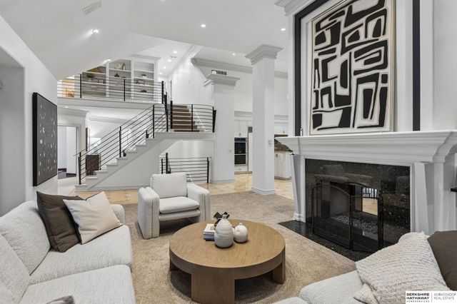 14341 Hamilton Street, Omaha, NE 68154