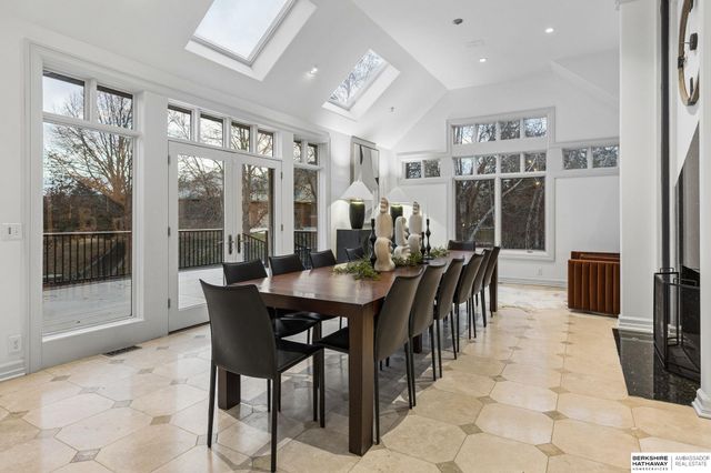 14341 Hamilton Street, Omaha, NE 68154