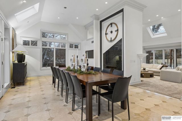 14341 Hamilton Street, Omaha, NE 68154