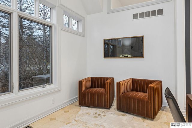 14341 Hamilton Street, Omaha, NE 68154