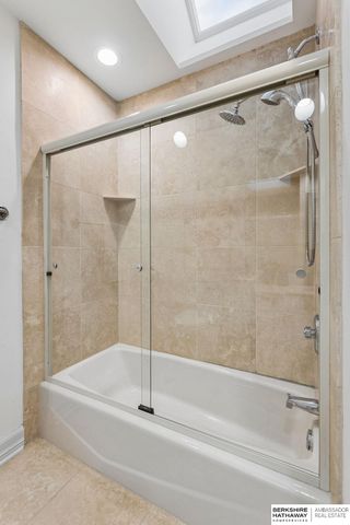 14341 Hamilton Street, Omaha, NE 68154