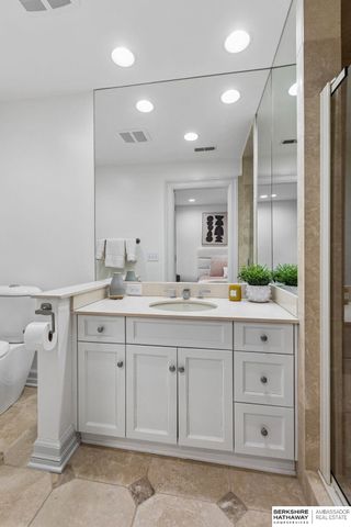 14341 Hamilton Street, Omaha, NE 68154